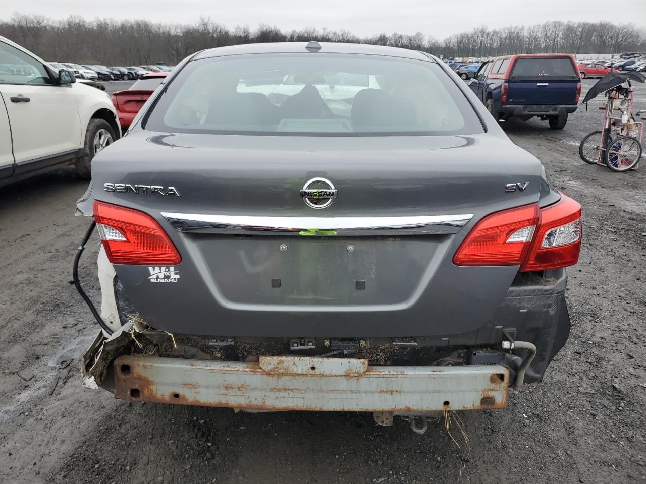 3N1AB7AP3JL627835 2018 Nissan Sentra S