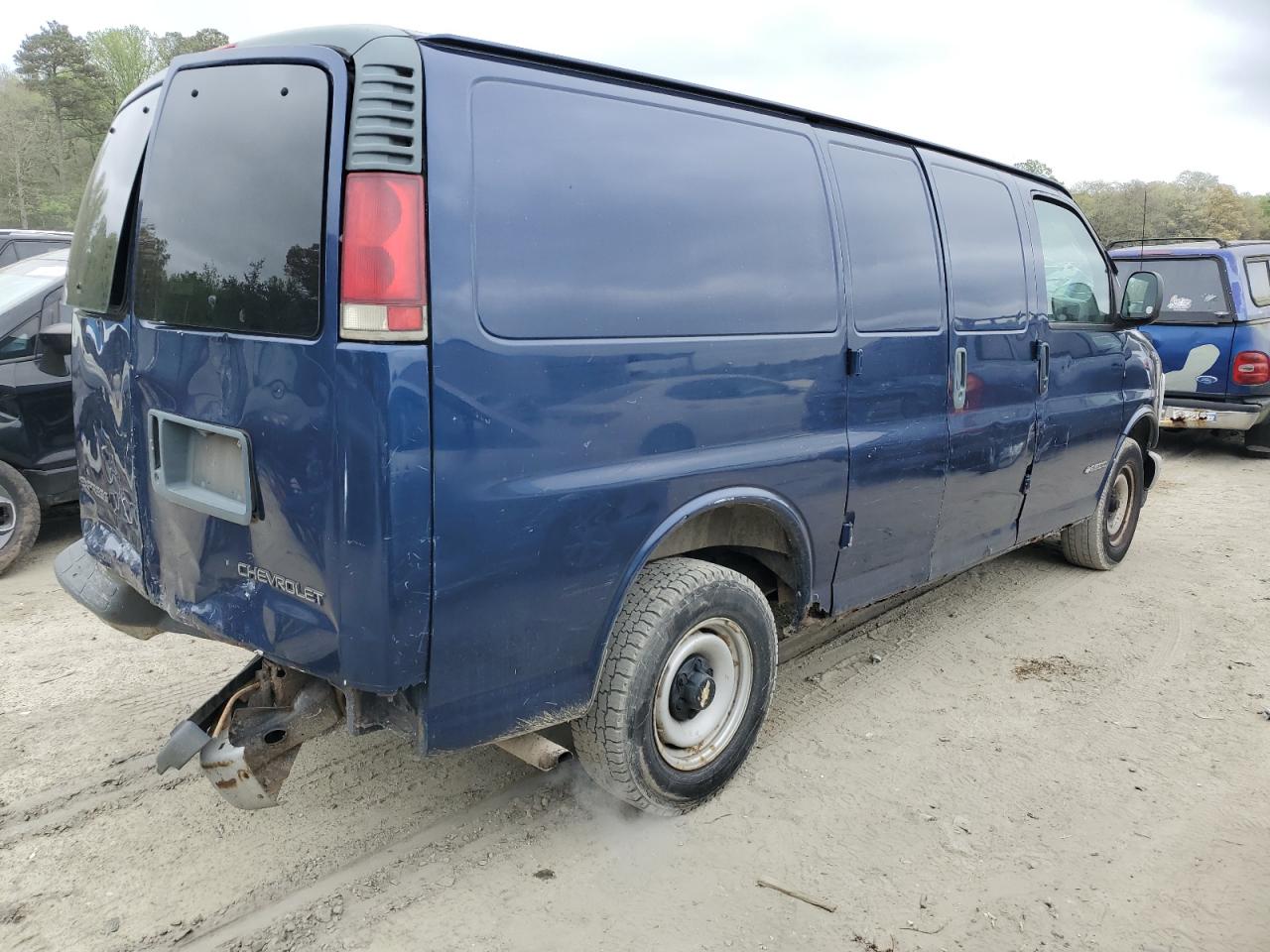 1GCFG25M811137678 2001 Chevrolet Express G2500