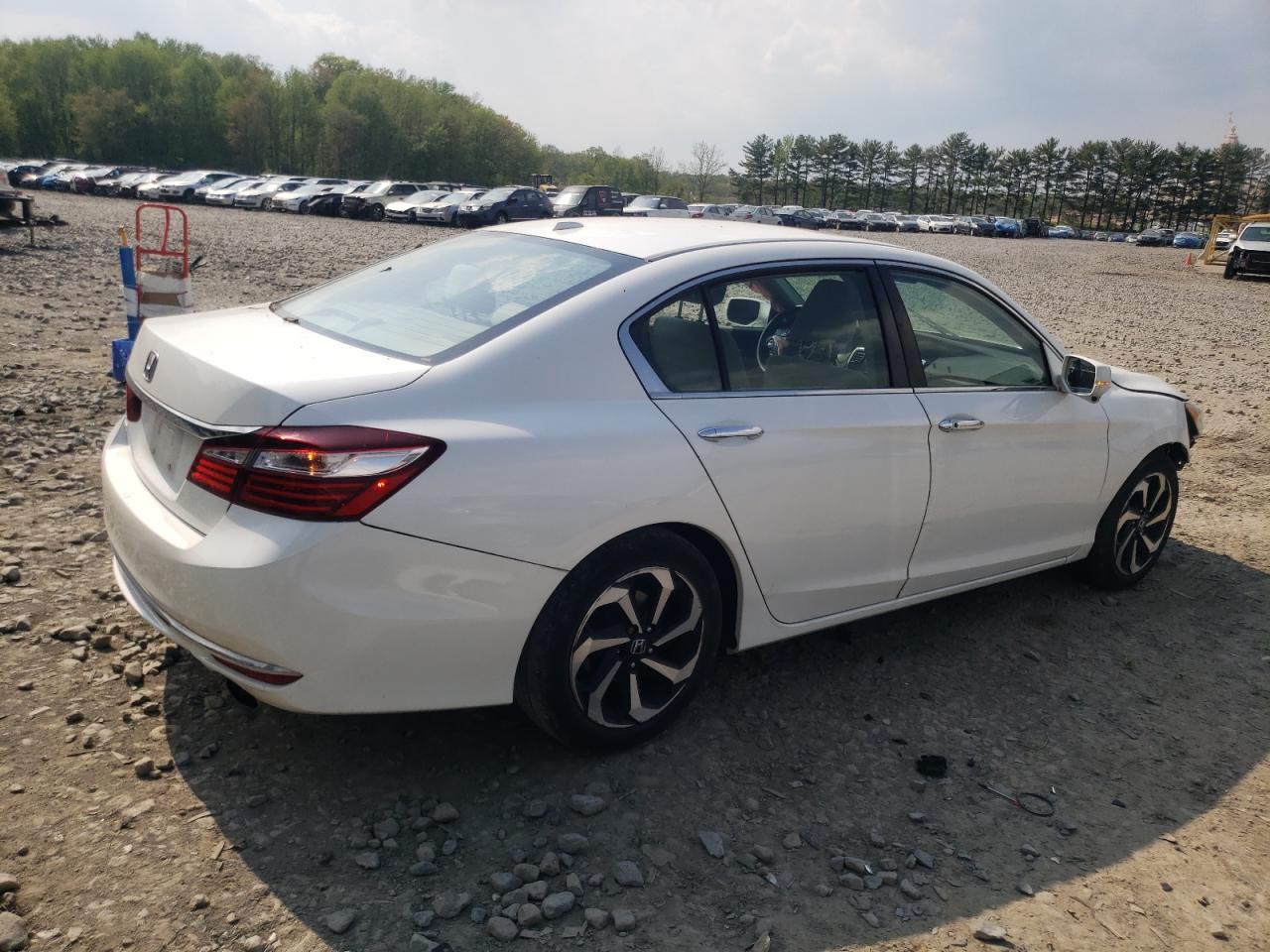 1HGCR2F04HA081534 2017 Honda Accord Ex