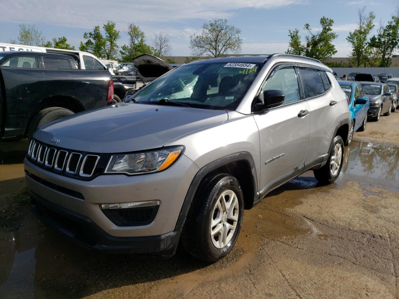 3C4NJDAB1JT146180 2018 Jeep Compass Sport