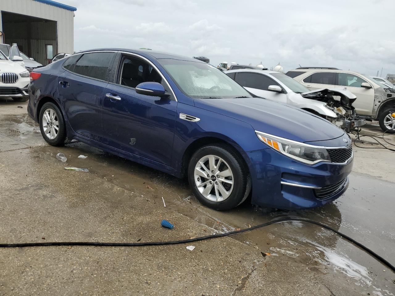 5XXGT4L34JG217098 2018 Kia Optima Lx