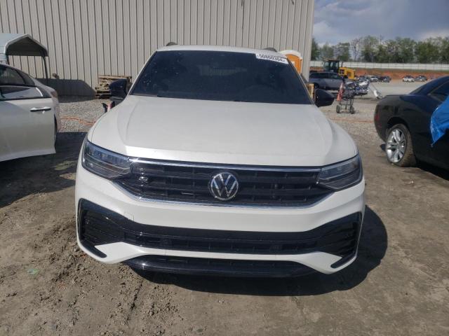  VOLKSWAGEN TIGUAN 2023 Белый