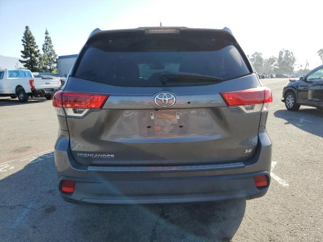 VIN 5TDKZRFH1HS515033 2017 Toyota Highlander, SE no.6