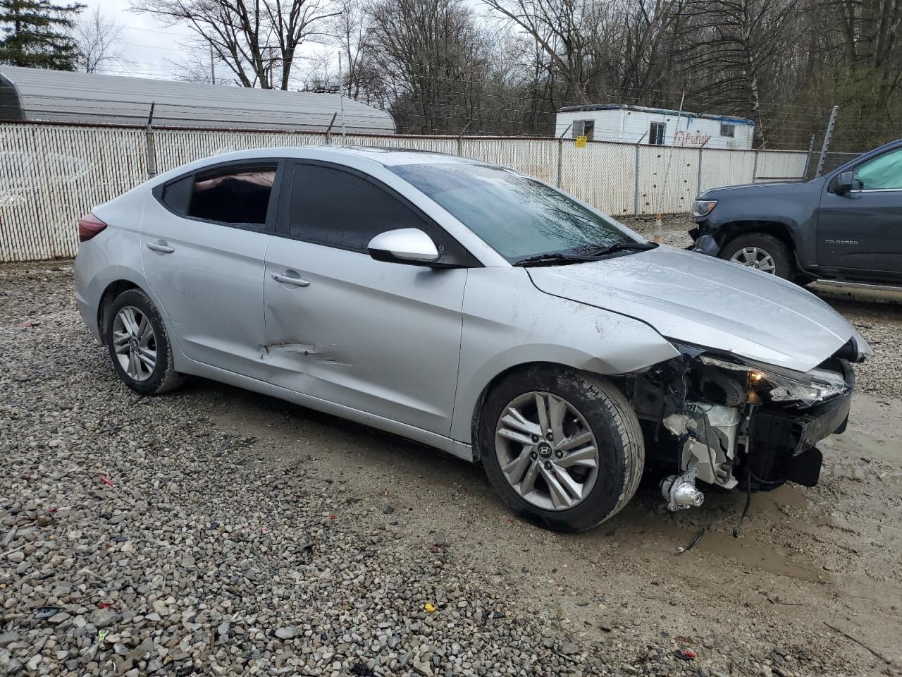 2019 Hyundai Elantra Sel vin: KMHD84LFXKU767119