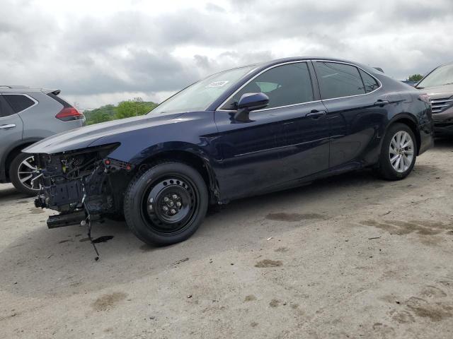 Lot #2505861441 2021 TOYOTA CAMRY LE salvage car