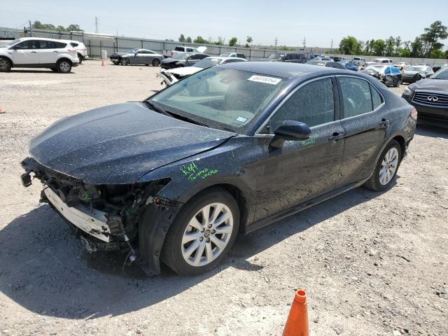 Lot #2445845119 2020 TOYOTA CAMRY LE salvage car