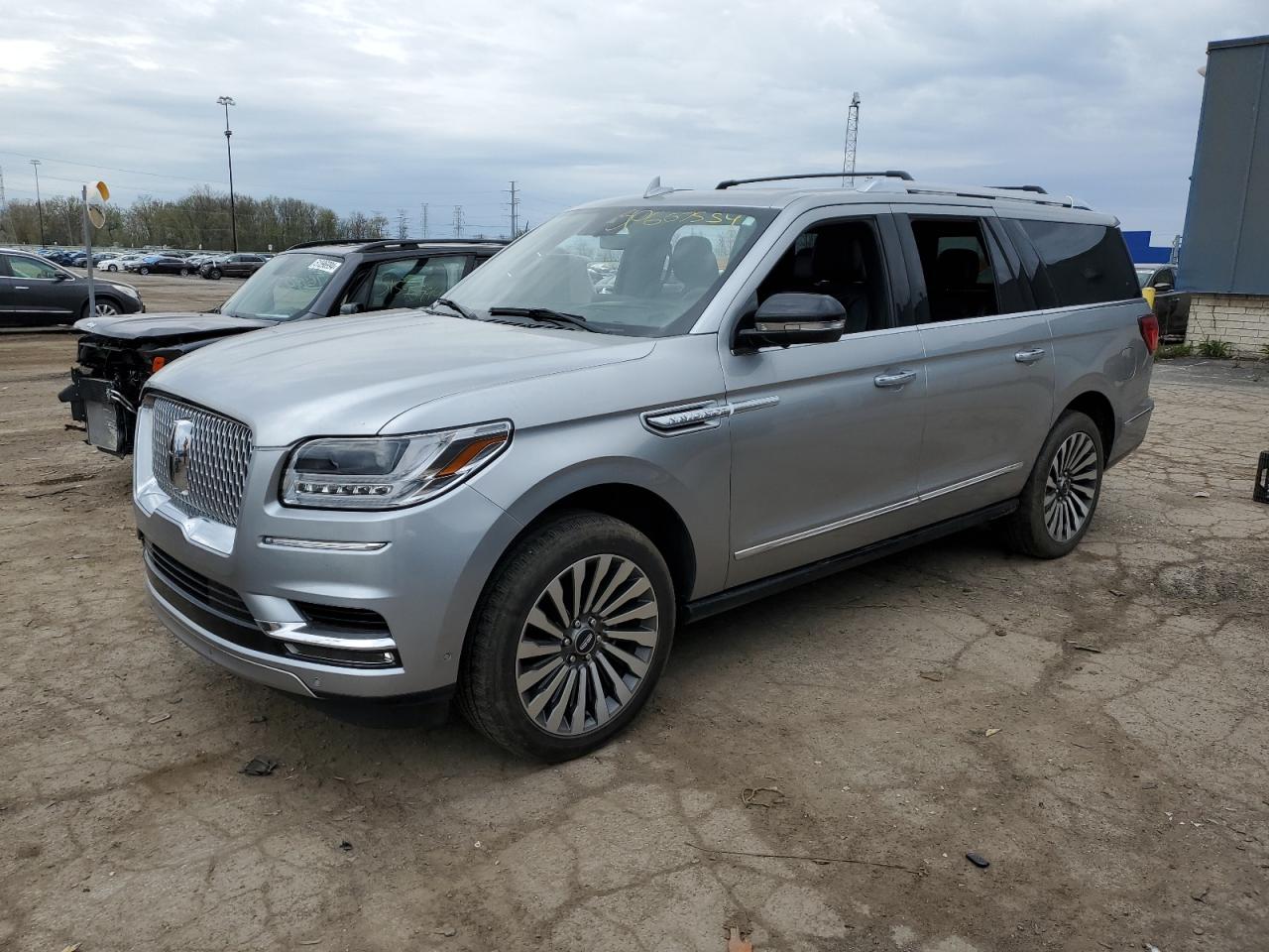 5LMJJ3LT6MEL00605 2021 Lincoln Navigator L Reserve