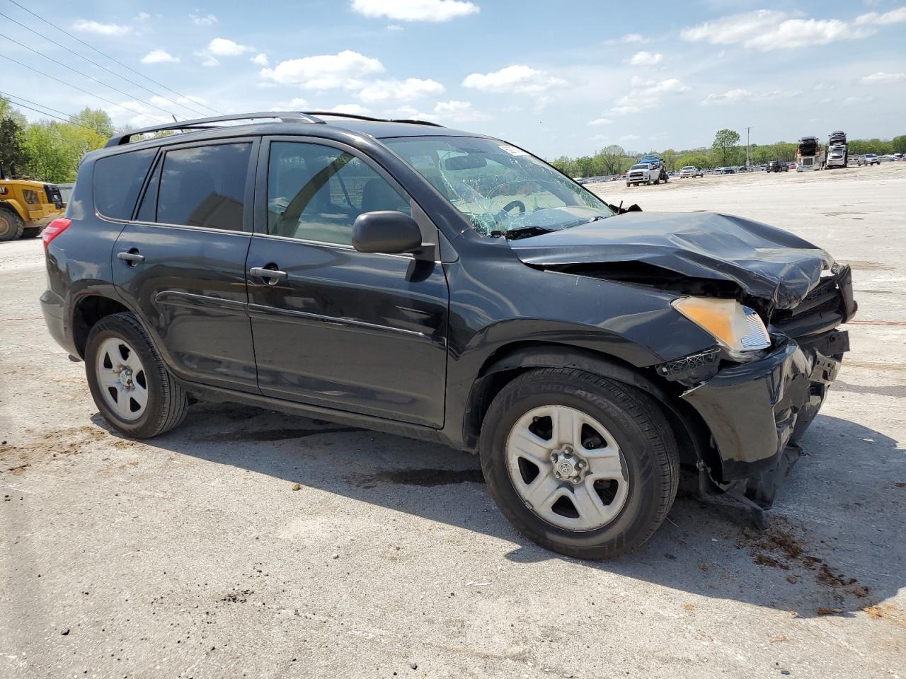 2T3ZF4DV2BW087885 2011 Toyota Rav4