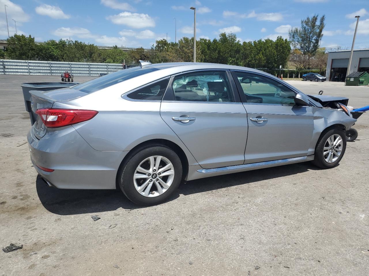 5NPE34AF8FH013324 2015 Hyundai Sonata Sport