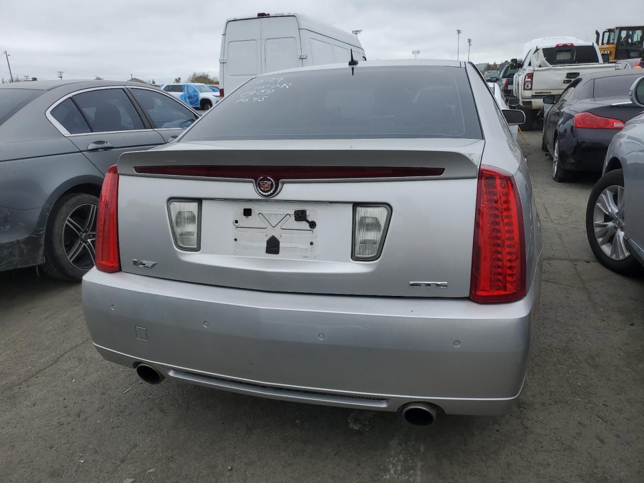 1G6DX67D180147645 2008 Cadillac Sts-V