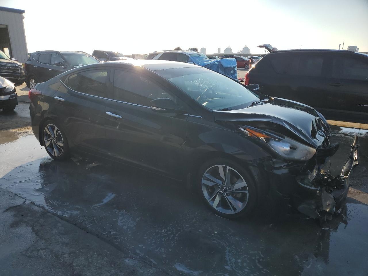 2015 Hyundai Elantra Se vin: KMHDH4AE4FU389332