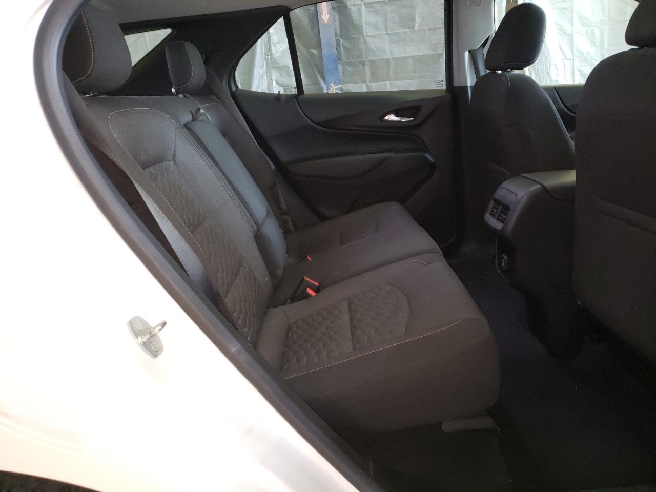 2GNAXKEV3L6131104 2020 Chevrolet Equinox Lt