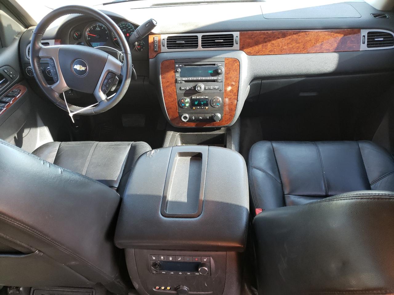 2013 Chevrolet Suburban K1500 Lt vin: 1GNSKJE73DR138641