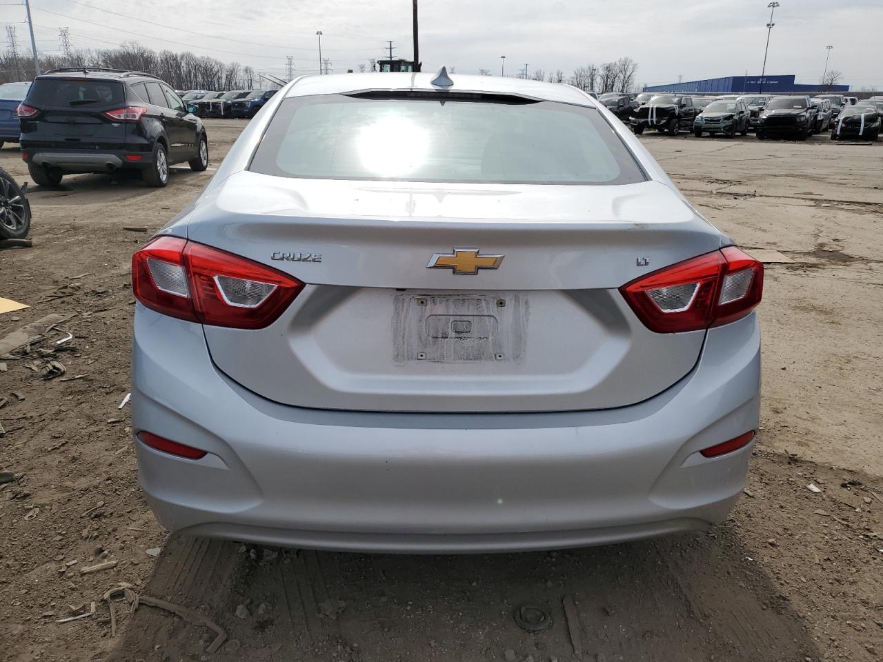 1G1BE5SM7H7111745 2017 Chevrolet Cruze Lt