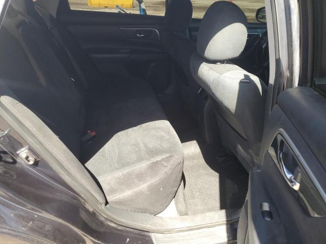 2015 Nissan Altima - Image 10