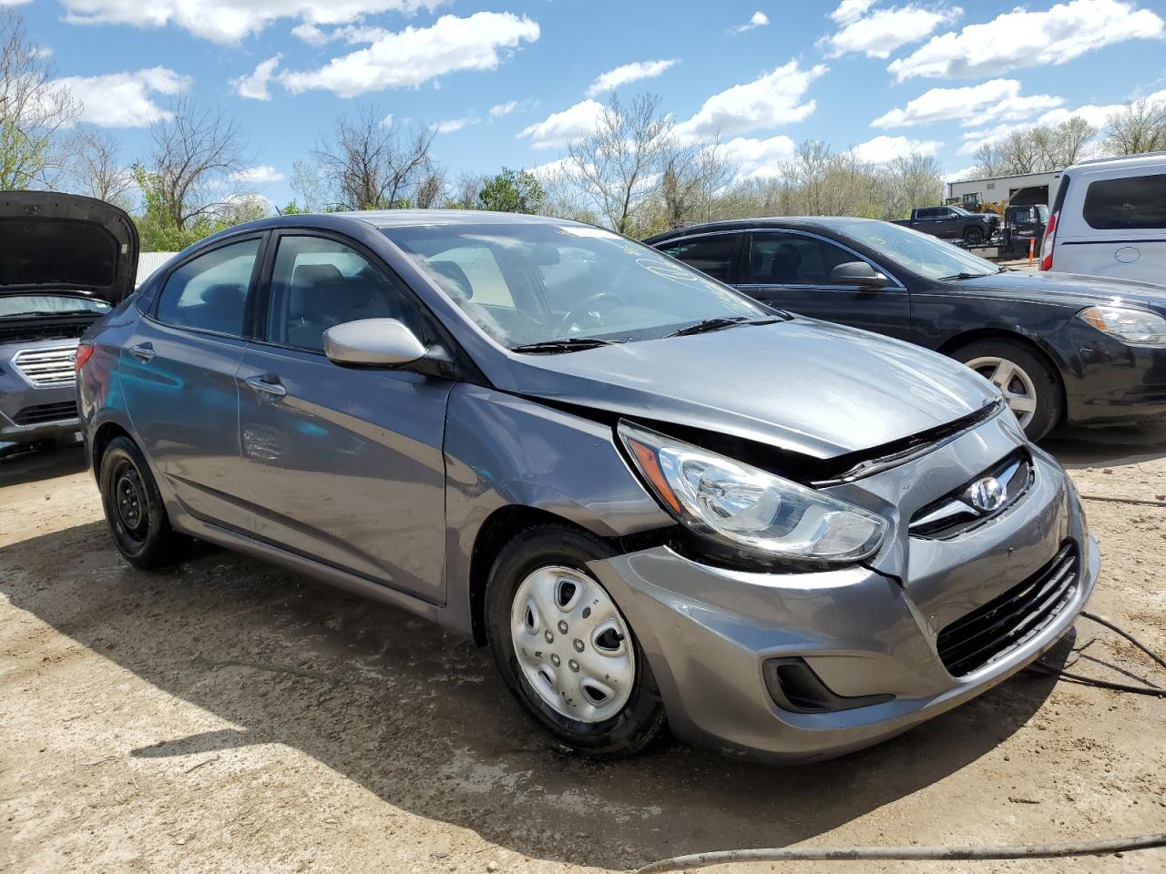 2014 Hyundai Accent Gls vin: KMHCT4AE1EU587374