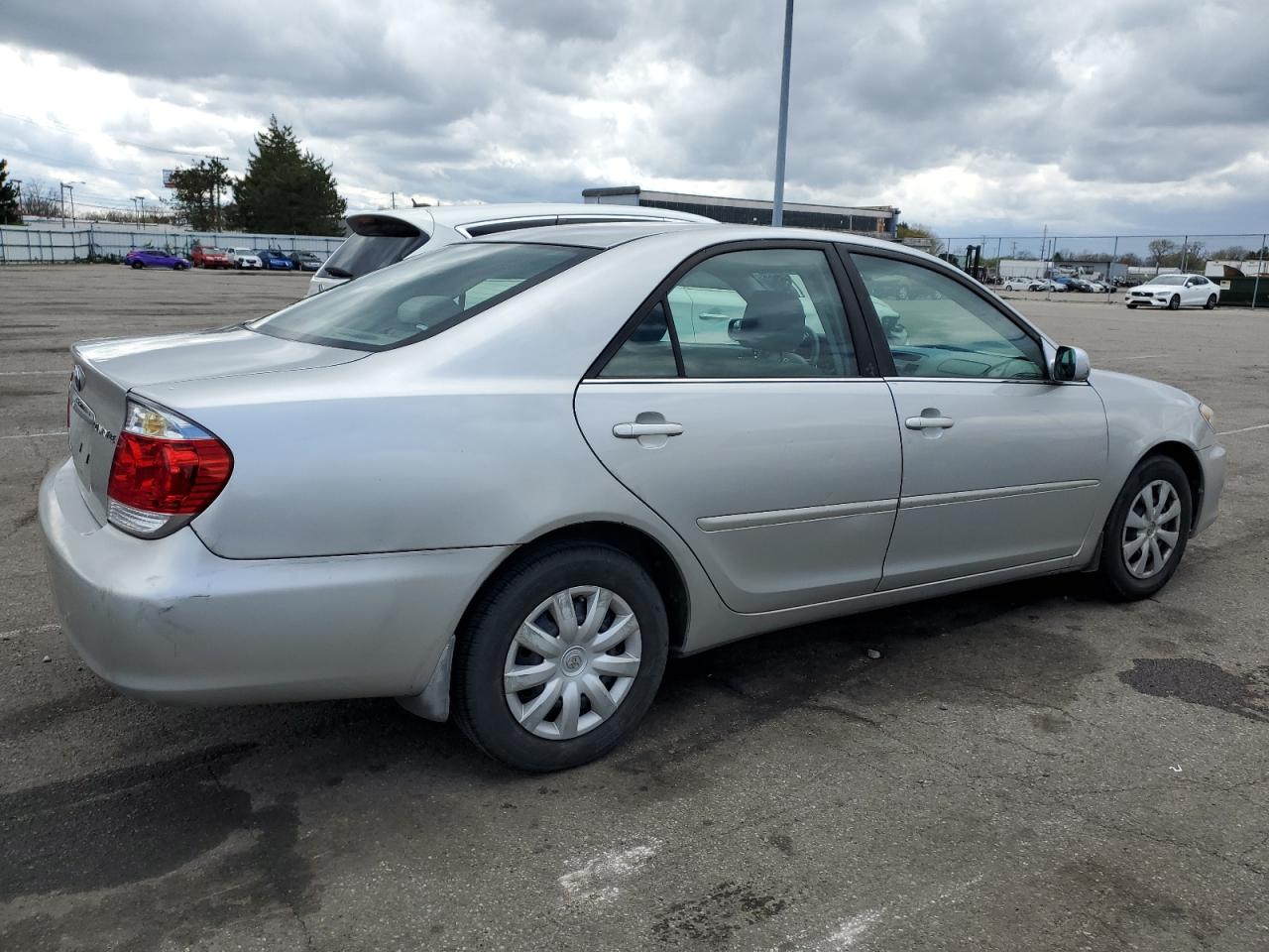 4T1BE32KX5U100659 2005 Toyota Camry Le