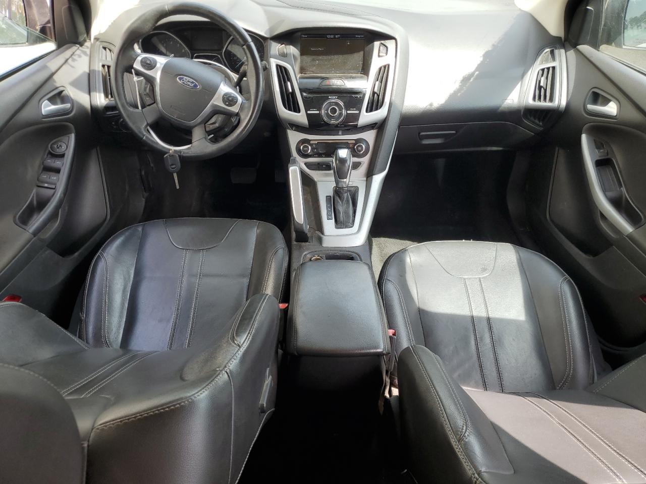 1FADP3K20DL330826 2013 Ford Focus Se