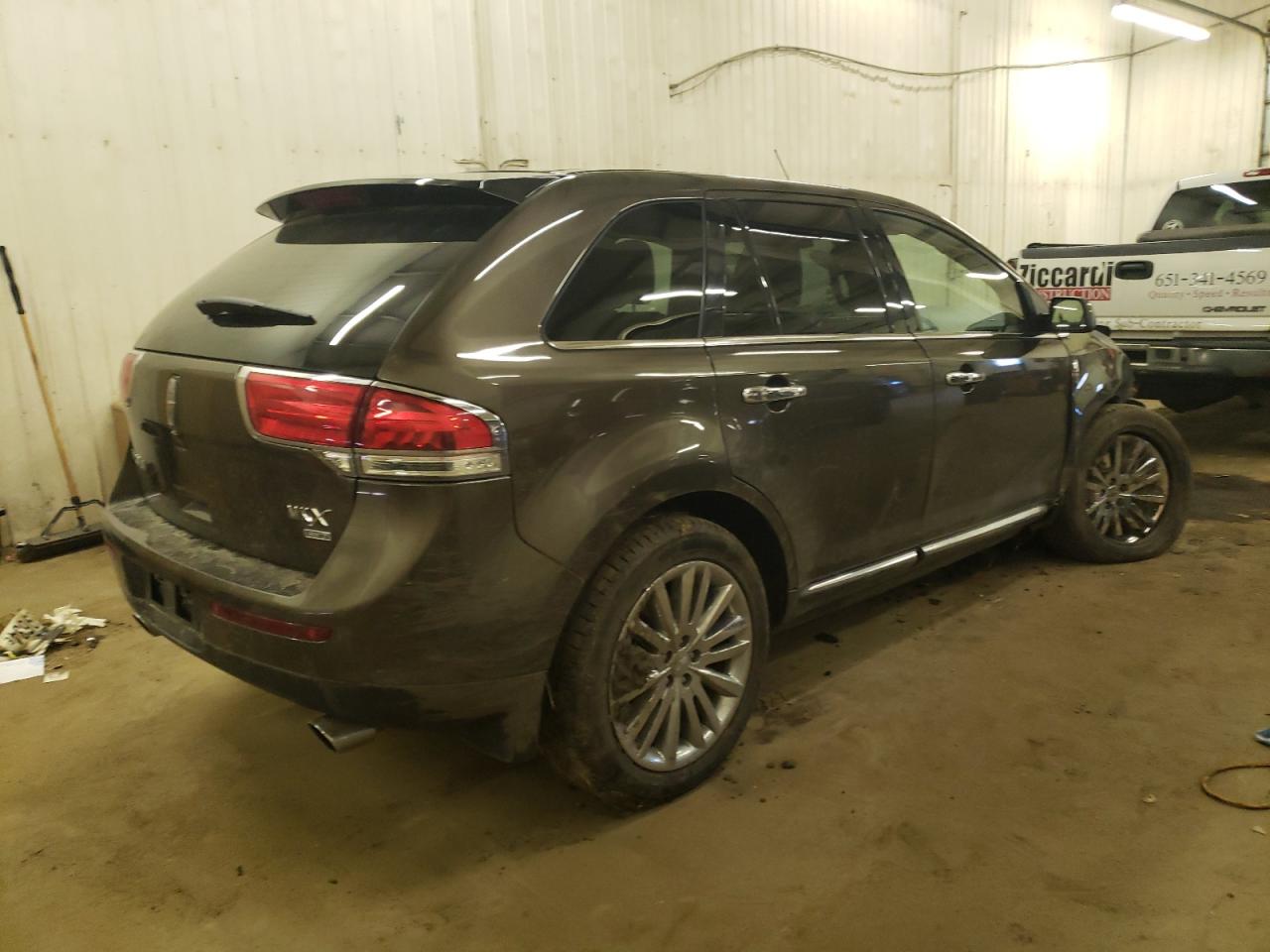 2LMDJ8JK4BBJ28689 2011 Lincoln Mkx