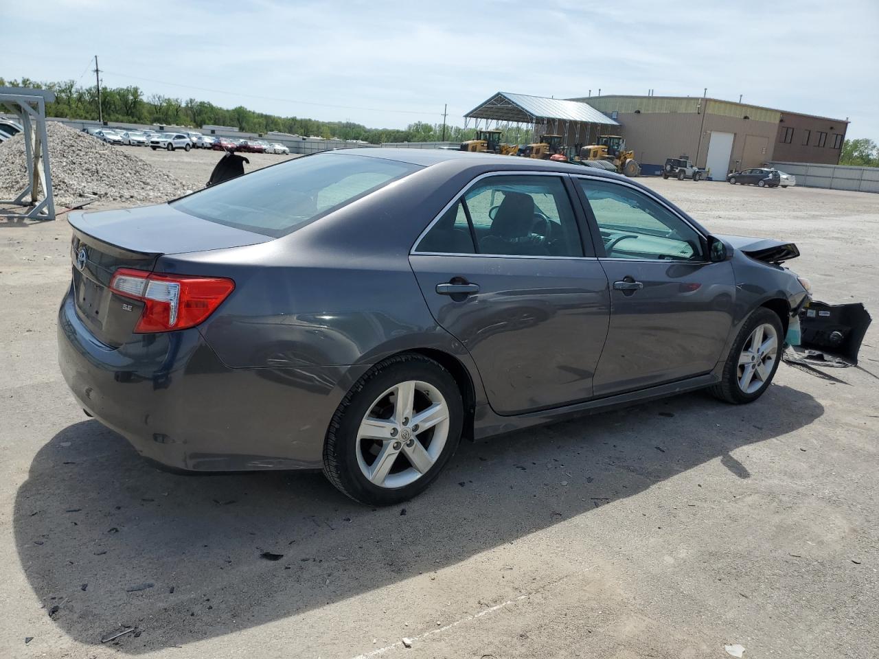 2014 Toyota Camry L vin: 4T1BF1FK5EU801640