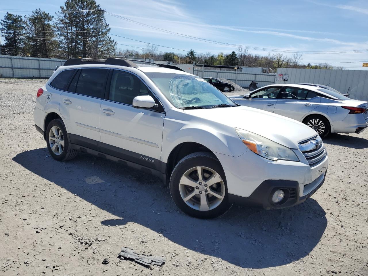 Lot #2976213499 2013 SUBARU OUTBACK 2.