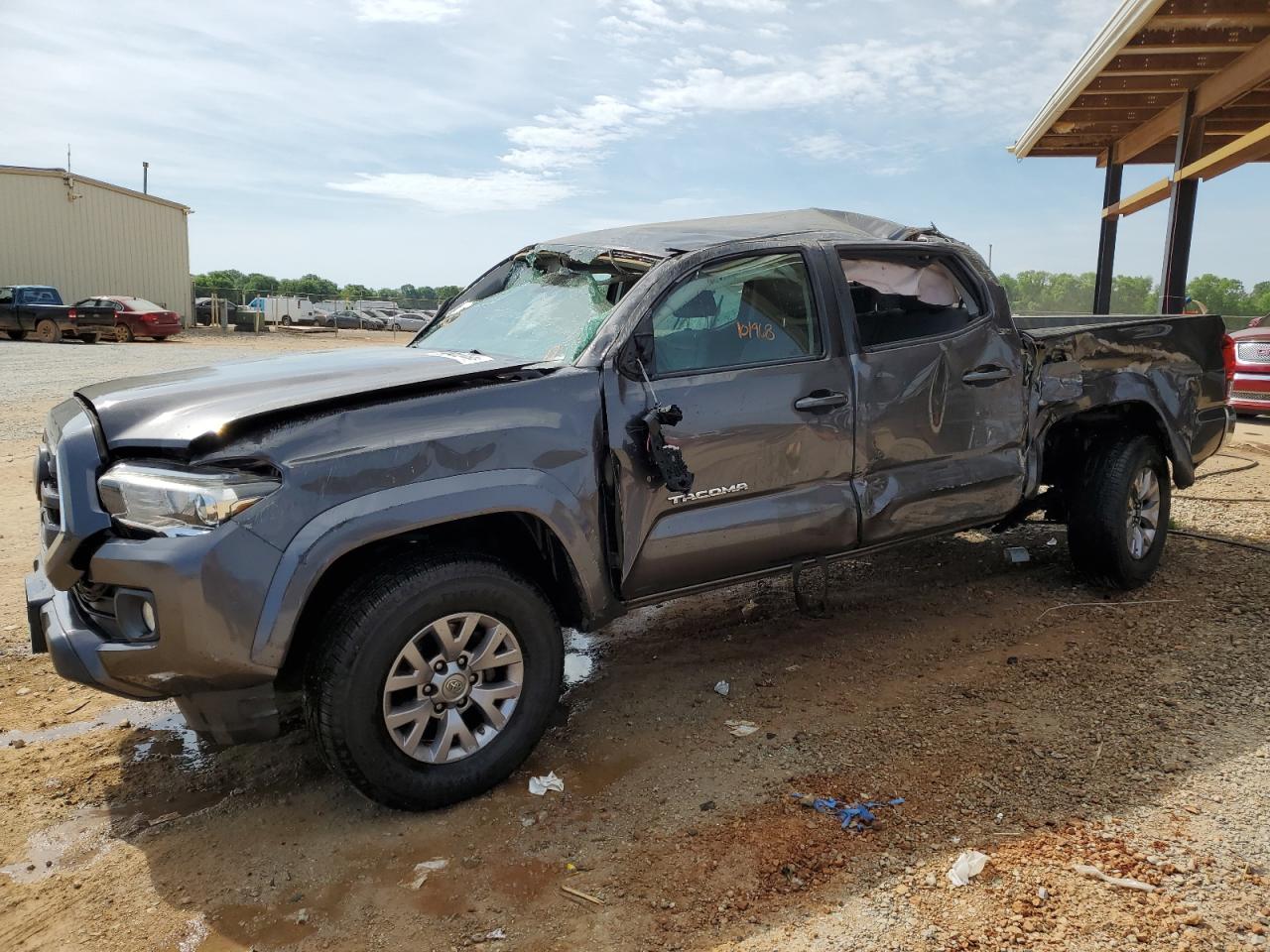 5TFAZ5CN8JX057294 2018 Toyota Tacoma Double Cab