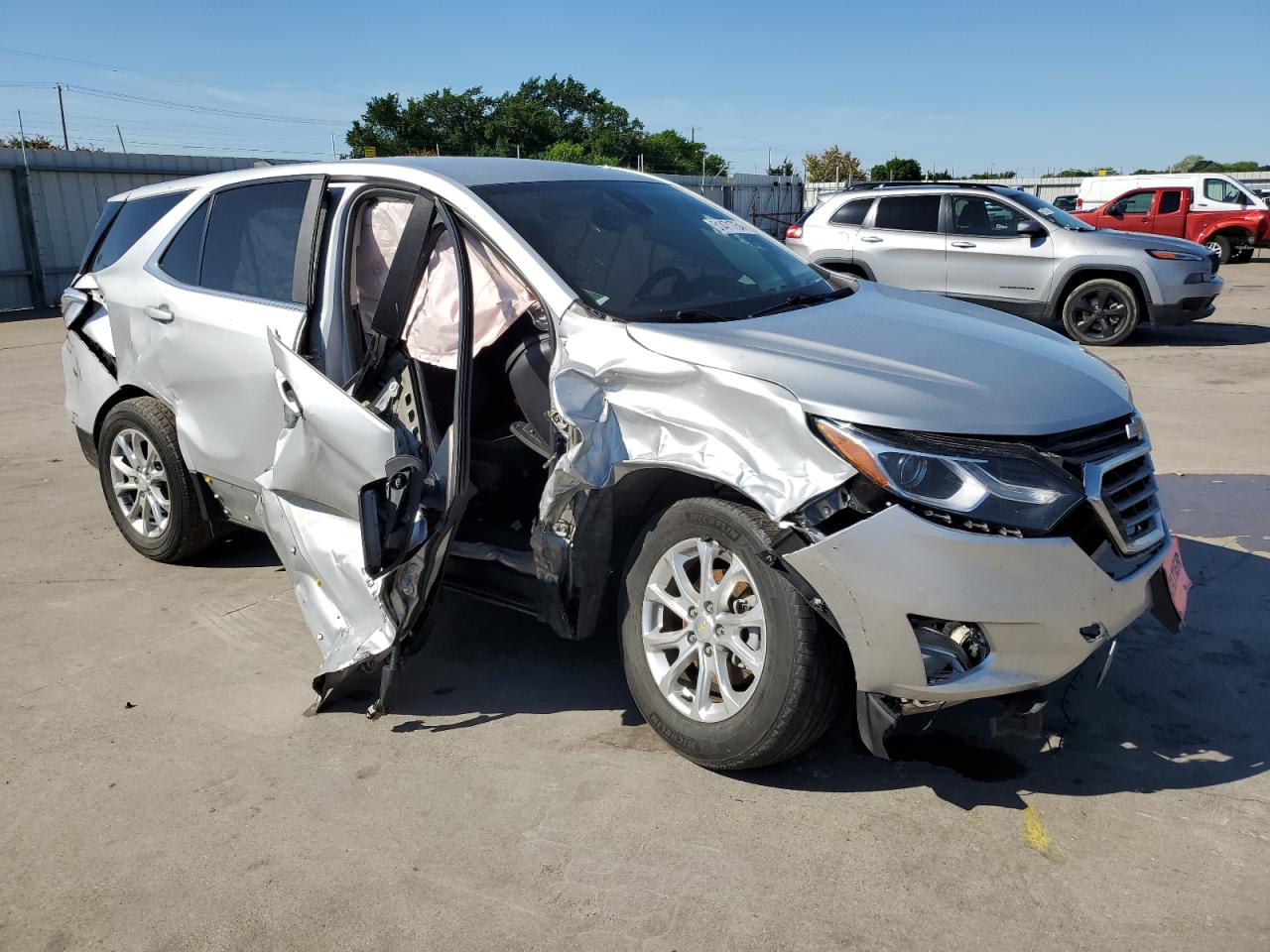 2GNAXKEV2M6130365 2021 Chevrolet Equinox Lt