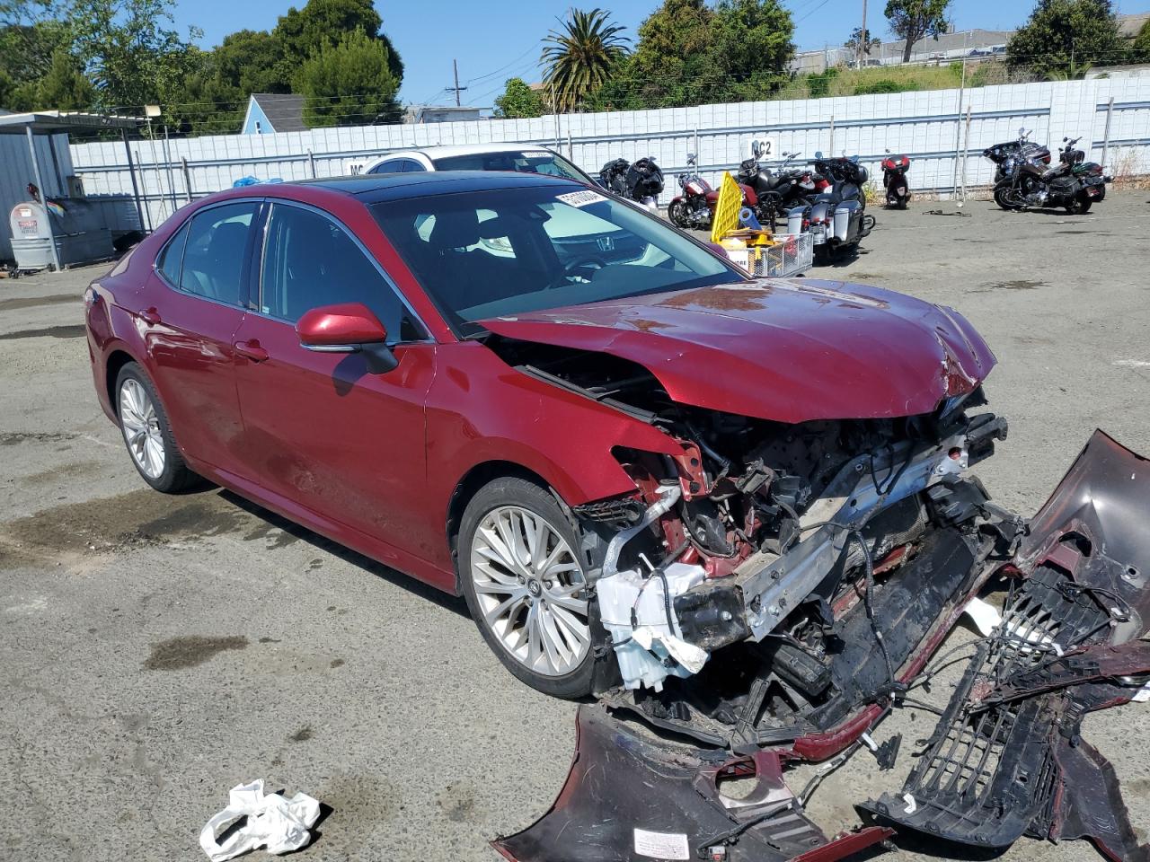 4T1B11HK4JU551314 2018 Toyota Camry L