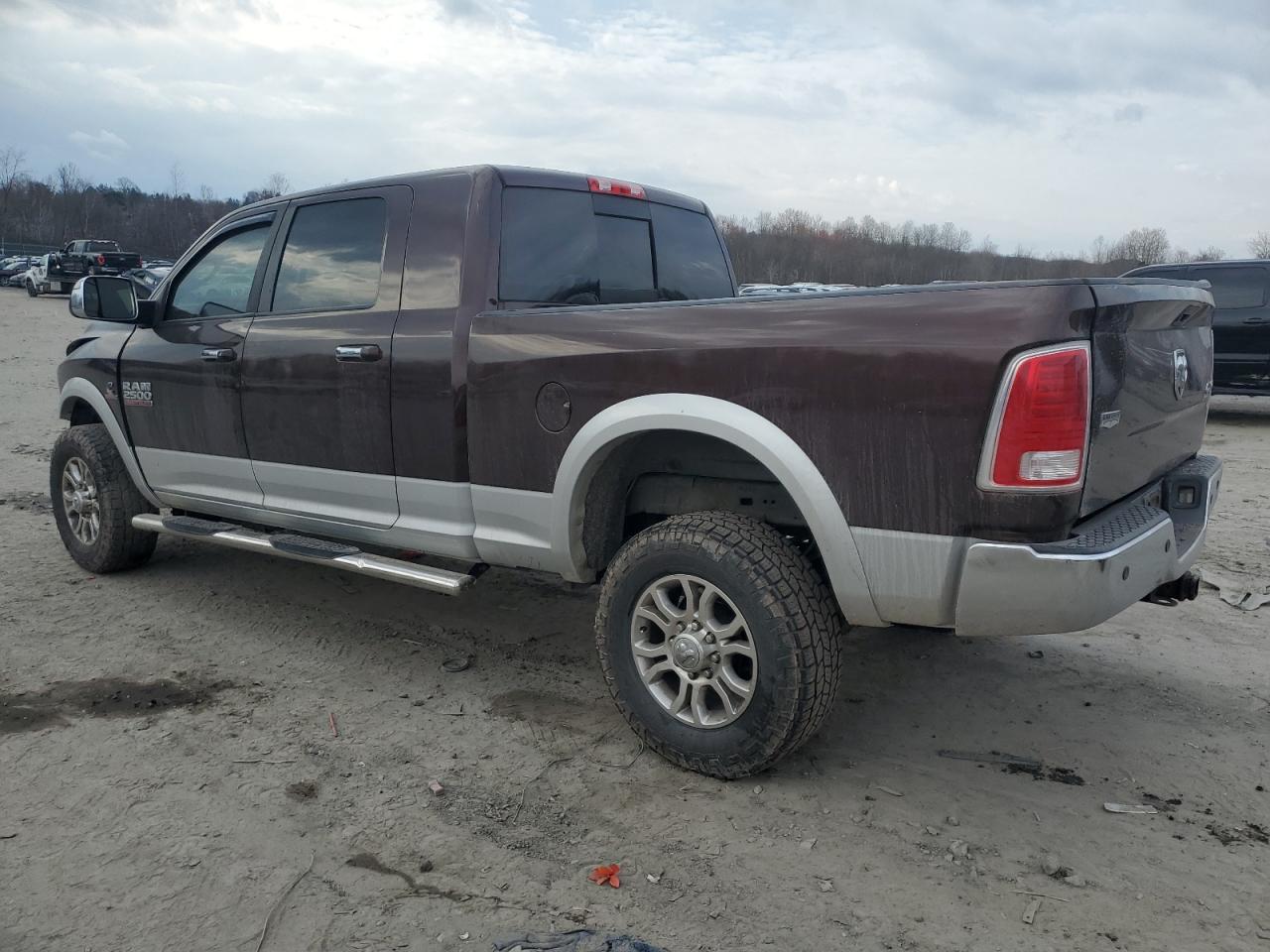 3C6UR5NL4FG656009 2015 Ram 2500 Laramie