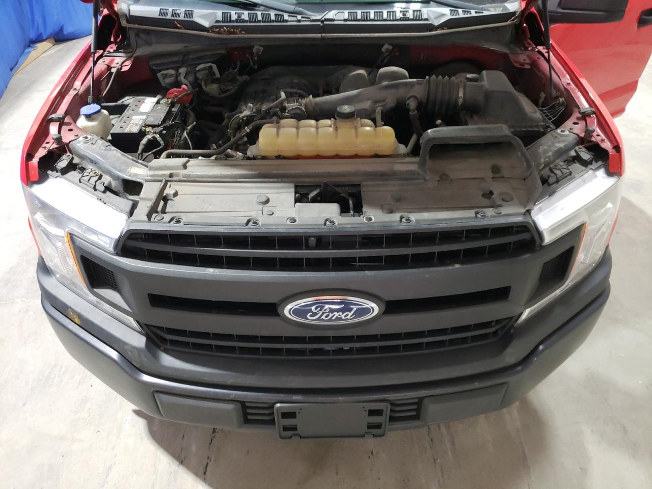 2018 Ford F150 vin: 1FTMF1CB2JKC47674