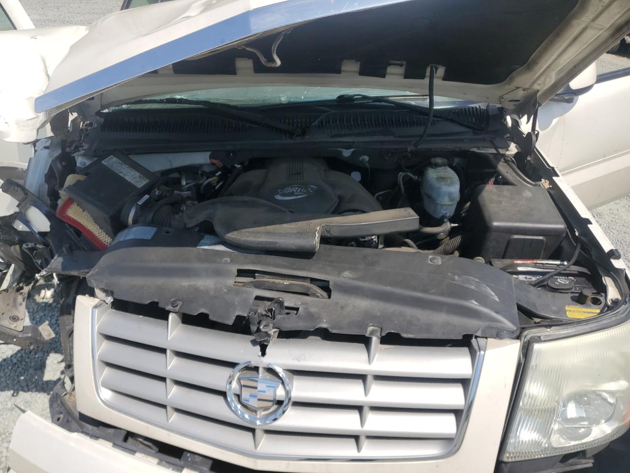 1GYEK63N54R170263 2004 Cadillac Escalade Luxury