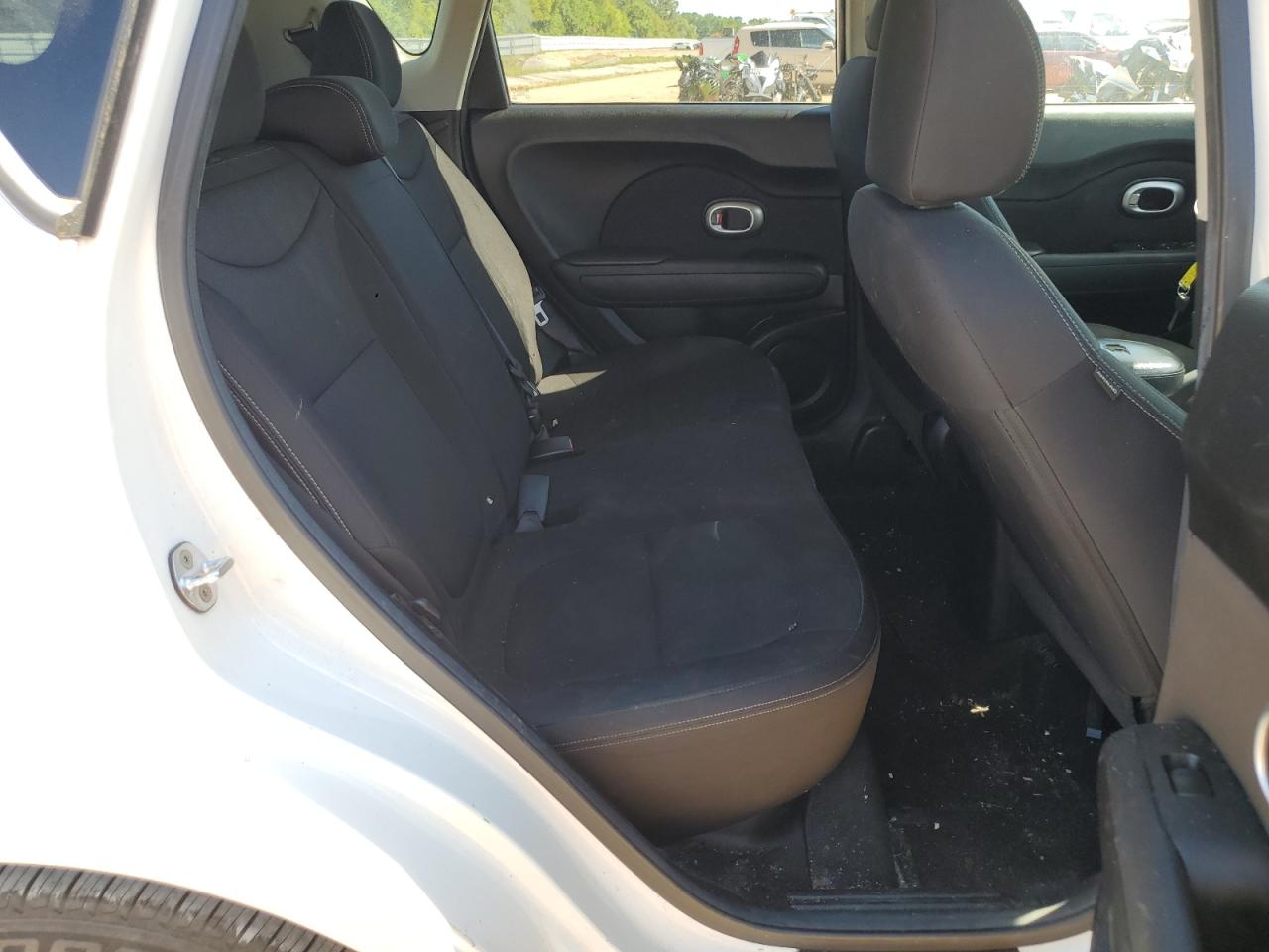 KNDJN2A28G7361222 2016 Kia Soul