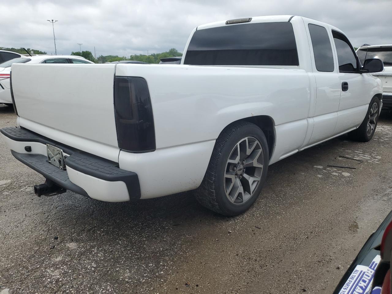 2GCEC19T021356178 2002 Chevrolet Silverado C1500