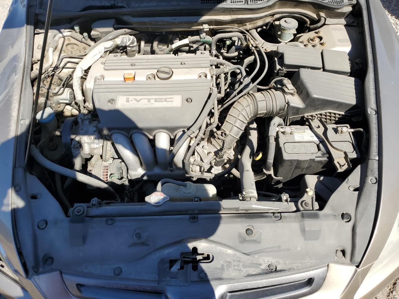 JHMCM56304C018226 2004 Honda Accord Lx