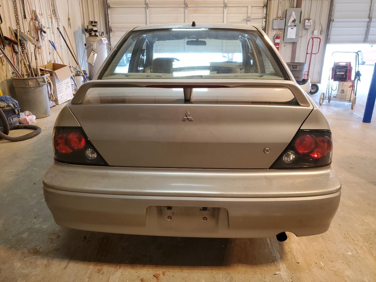 JA3AJ26E22U045760 2002 Mitsubishi Lancer Es