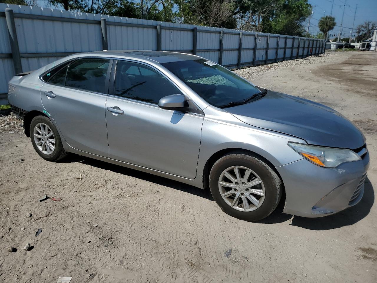 4T1BF1FK5GU554848 2016 Toyota Camry Le