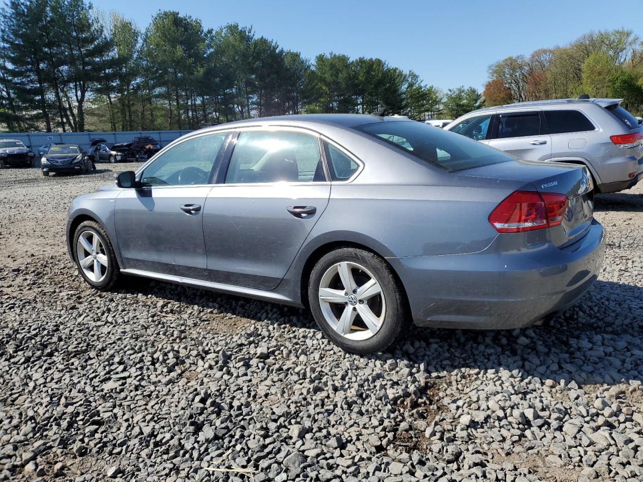 1VWAT7A32EC032884 2014 Volkswagen Passat S