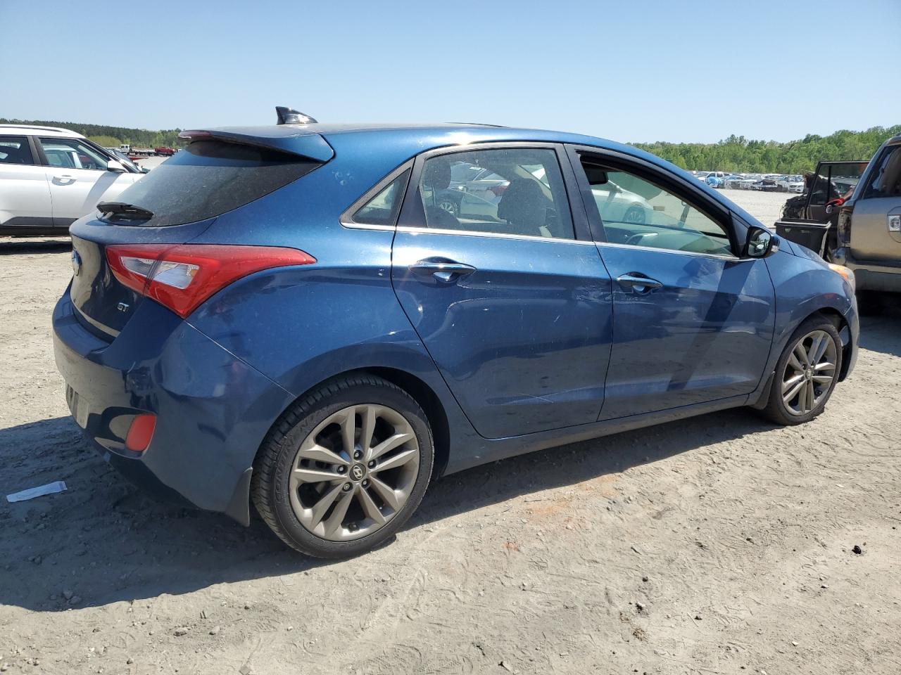 2016 Hyundai Elantra Gt vin: KMHD35LH8GU278294