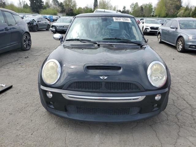 2005 Mini Cooper S VIN: WMWRE33575TG98937 Lot: 50371264