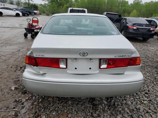 2001 Toyota Camry Ce VIN: 4T1BG22K71U808222 Lot: 51465834