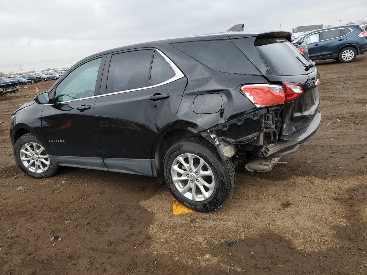 2GNAXUEV5M6134003 2021 Chevrolet Equinox Lt