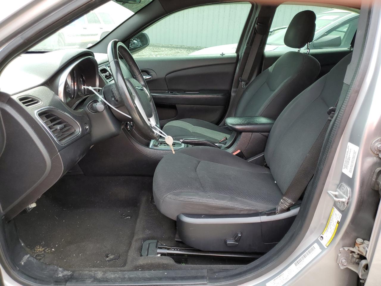 1C3CCBBG5EN105898 2014 Chrysler 200 Touring