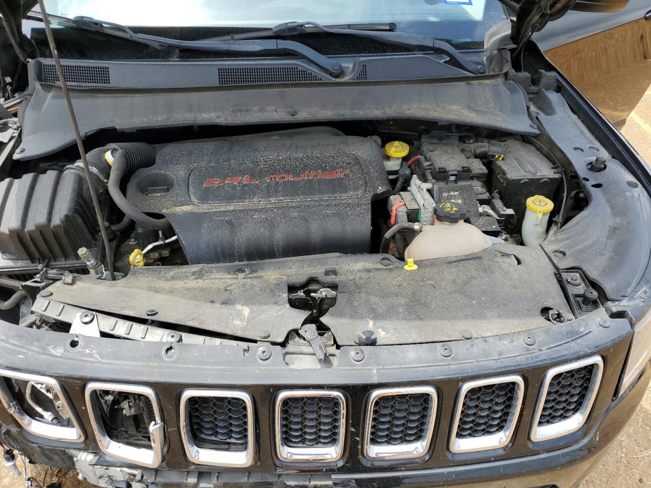 3C4NJCBB3JT488920 2018 Jeep Compass Latitude