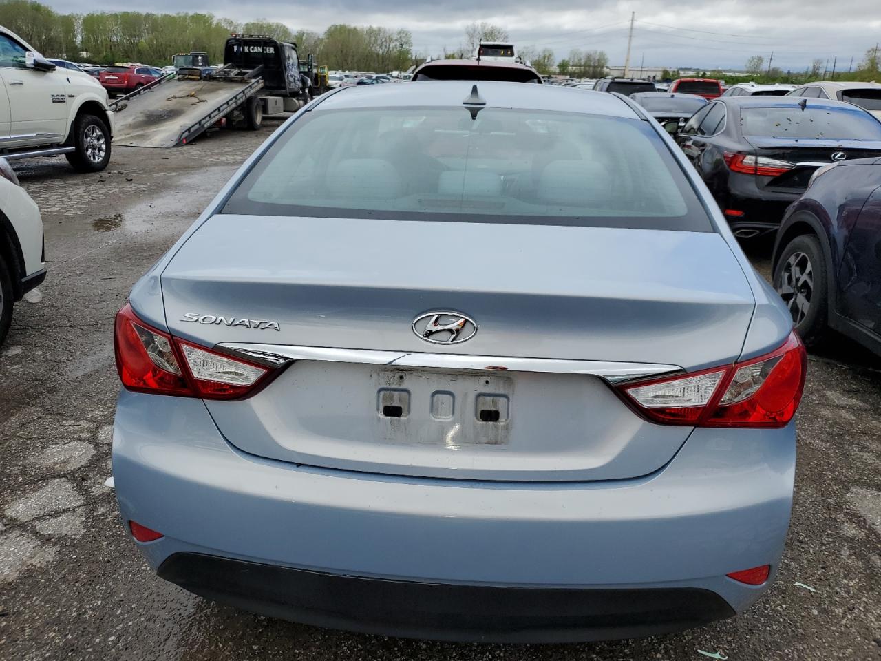 5NPEB4AC2EH840744 2014 Hyundai Sonata Gls