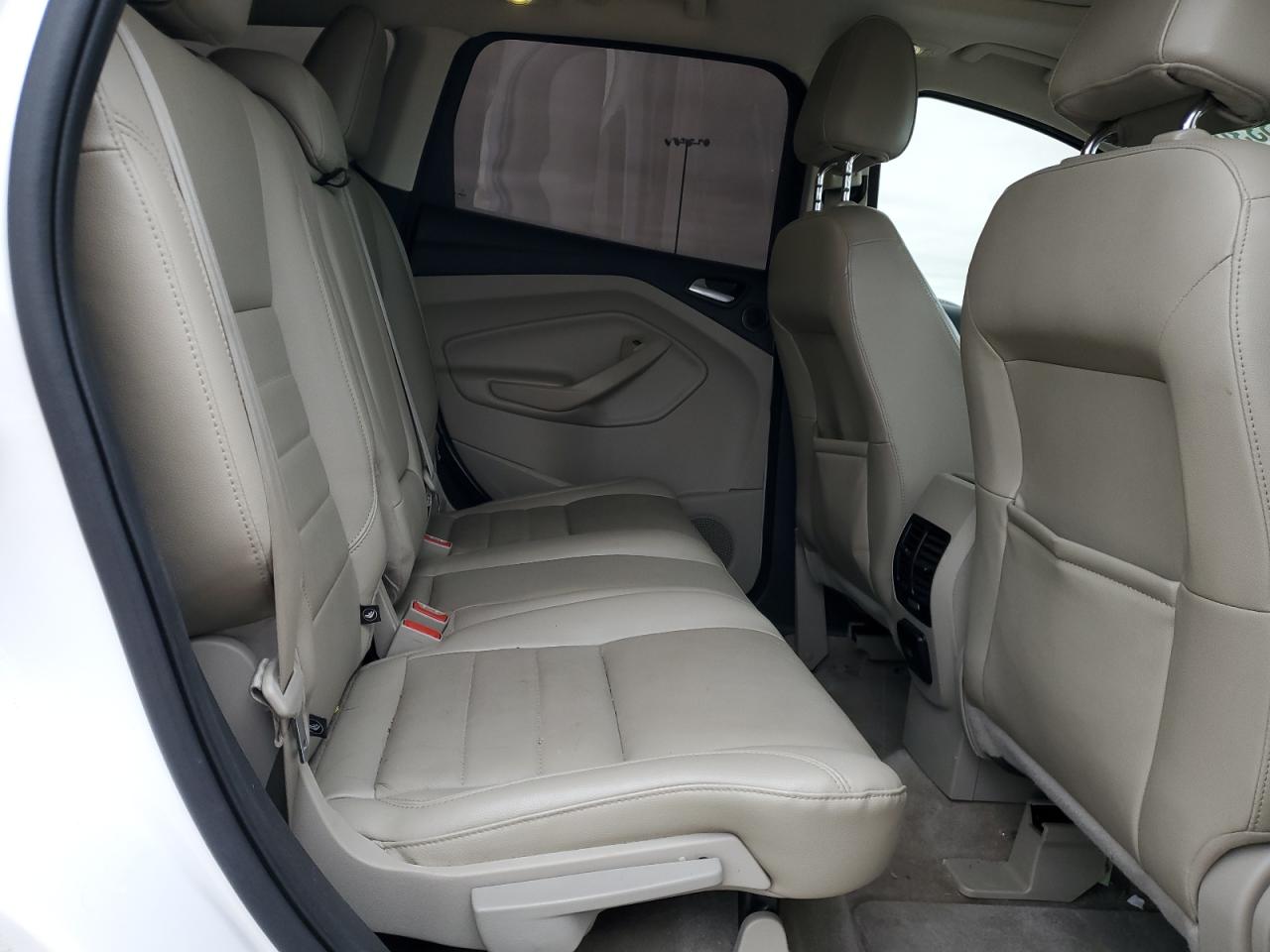 1FMCU0J93EUC44414 2014 Ford Escape Titanium