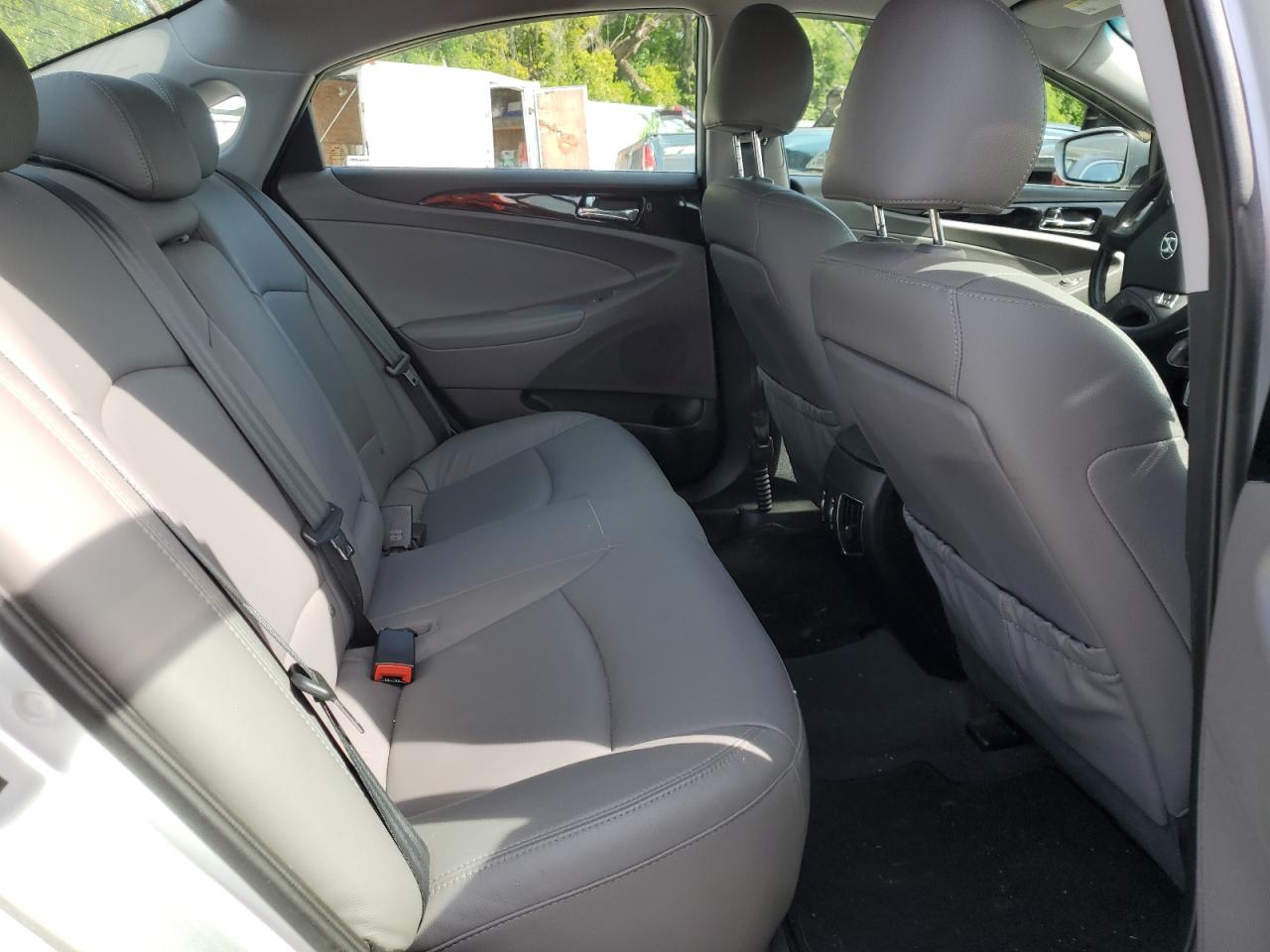 5NPEC4AB3DH672518 2013 Hyundai Sonata Se