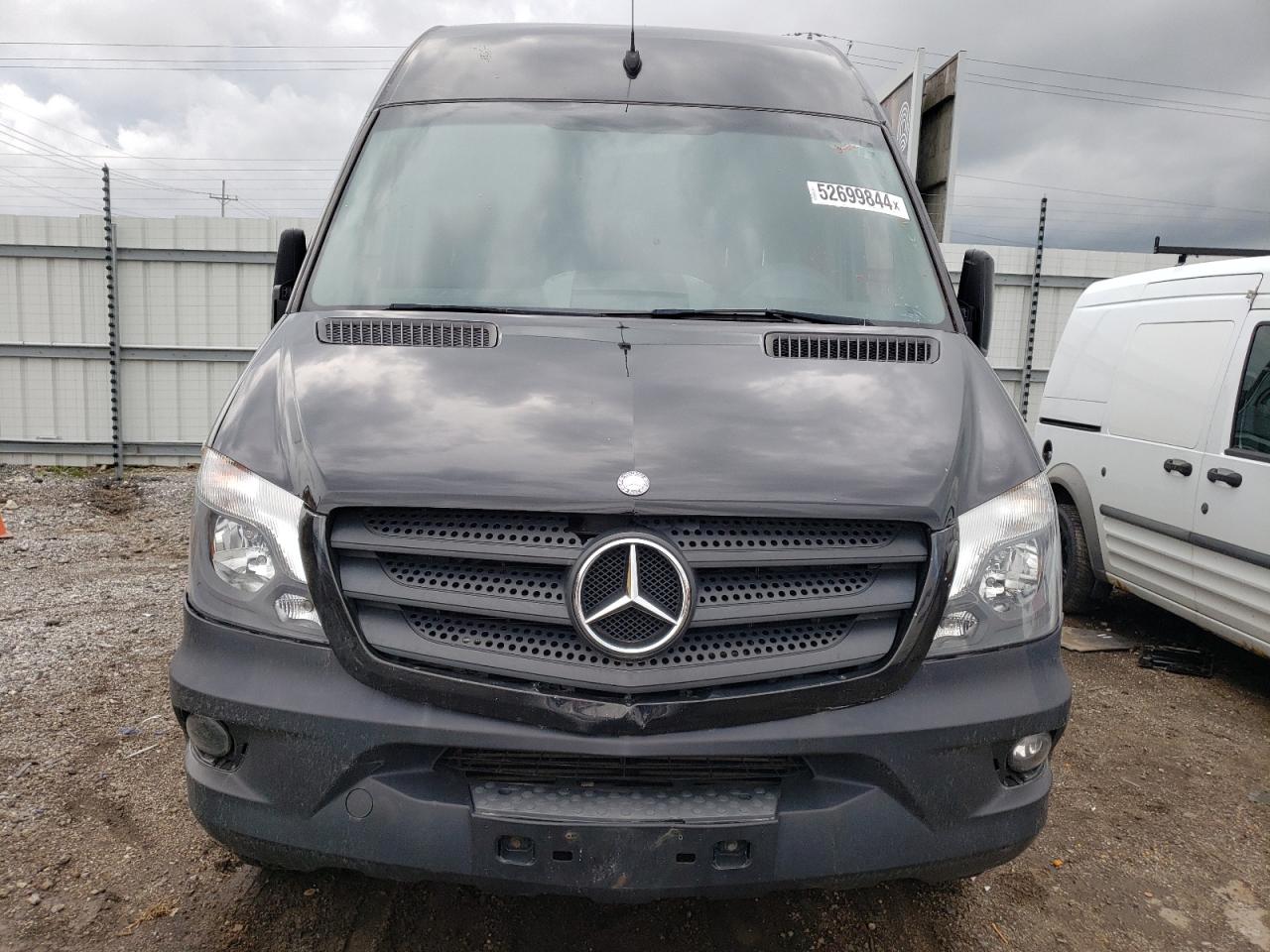 2015 Mercedes-Benz Sprinter 2500 vin: WD3PE7DC2FP133270