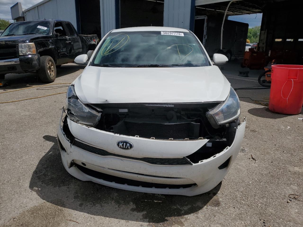 3KPA24AB4JE071670 2018 Kia Rio Lx