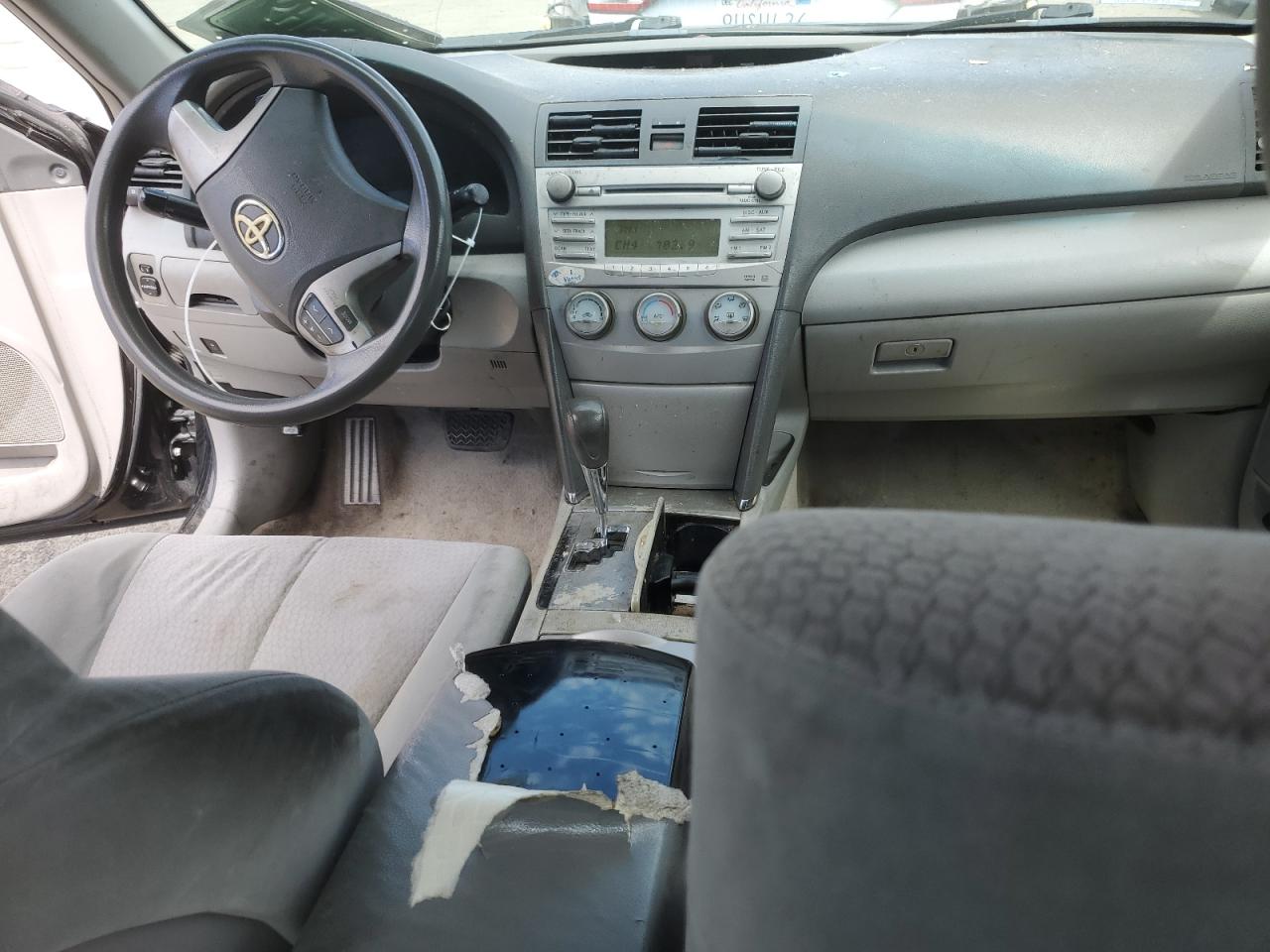 4T1BF3EK1AU003854 2010 Toyota Camry Base