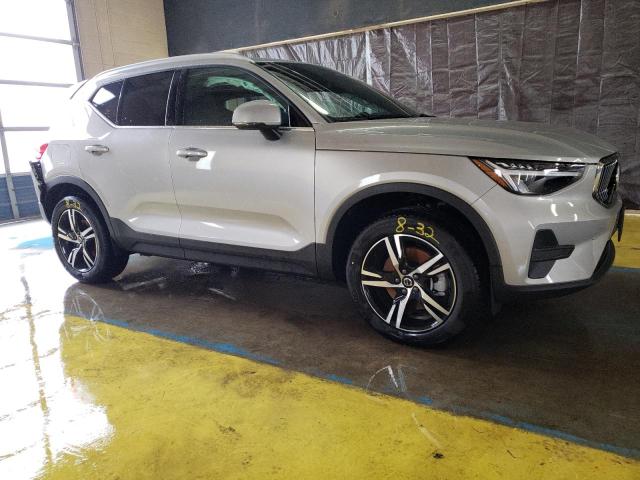 YV4L12UK5R2335691 Volvo Xc40 Core  4